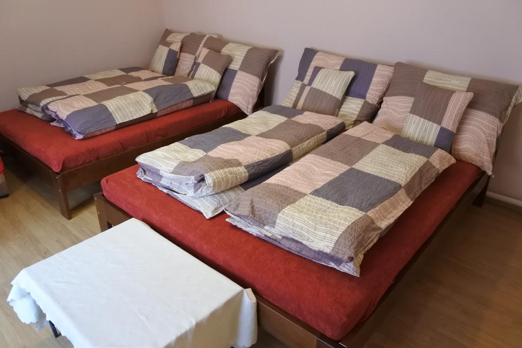 Kisasszony Apartman Eger Exterior foto